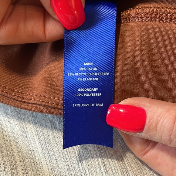 Kit and Ace Wide leg pant. Crop length. - Picture 7 of 7